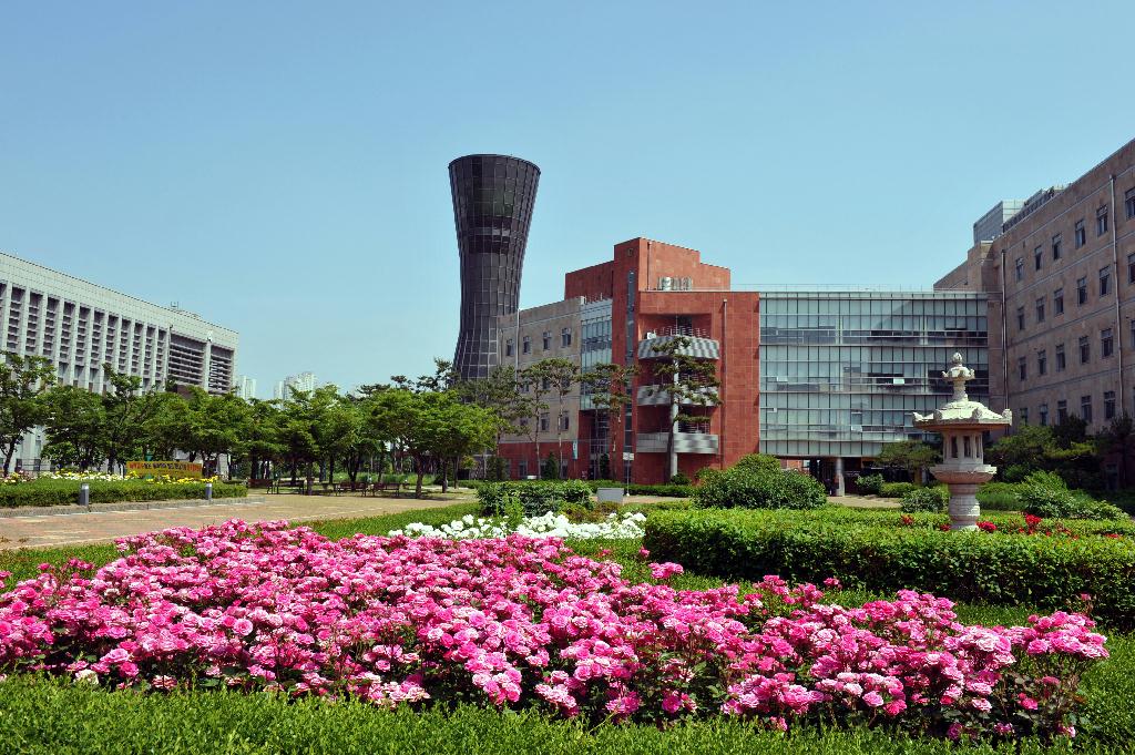 Incheon university. Национальный университет инчхон. Incheon national university. Инчхонский университет корея. Incheon university.